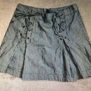 Women’s flare skirt